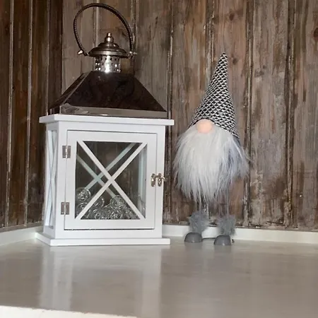 House In Villaer Finnsnes