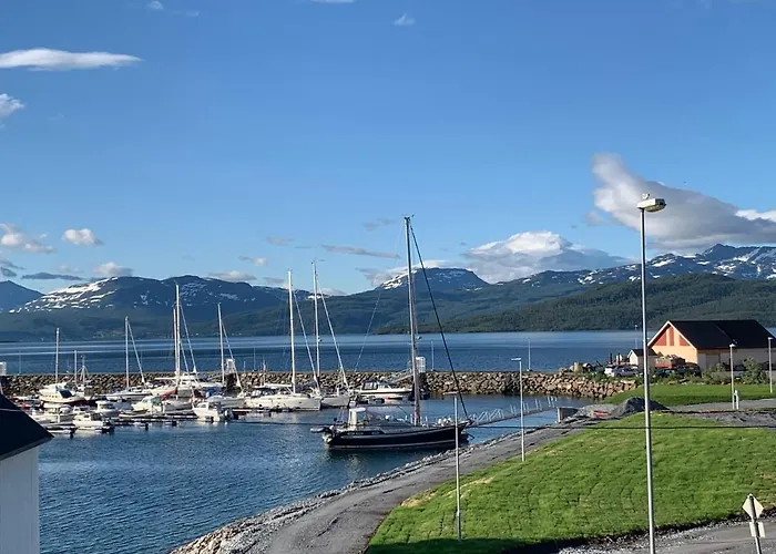 Villa House In Finnsnes